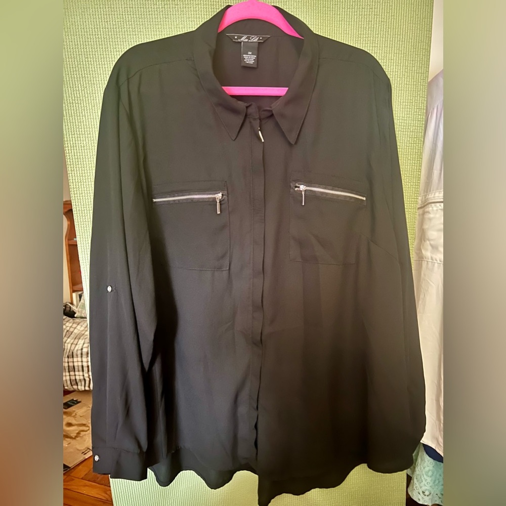 Miss Lili Hidden Zipper Long Sleeve Blouse, 2 Zipper Breast Pockets & Roll Tabs